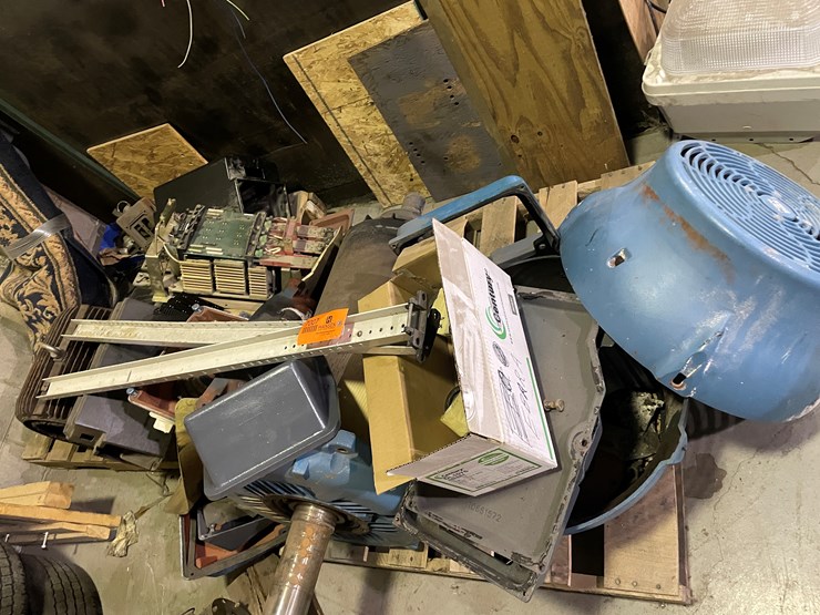 #7007-•-pile-of-scrap-iron-image-9