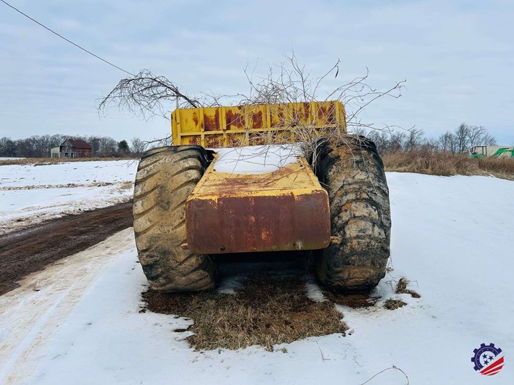 caterpillar-621-image-4