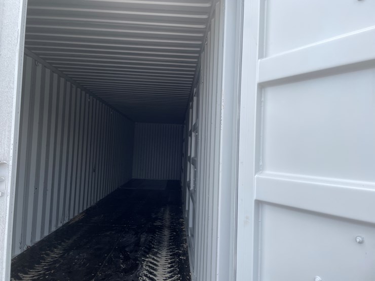 #200-•-40'-high-cube-multi-door-shipping-container-image-11