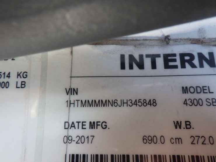 2014-international-durastar-4300-image-15