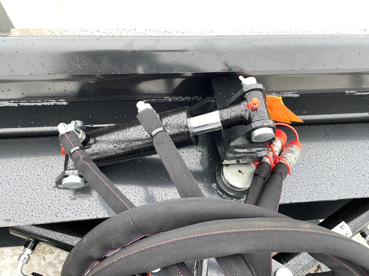 #2372-•-wolverine-6-way-dozer-blade-image-15