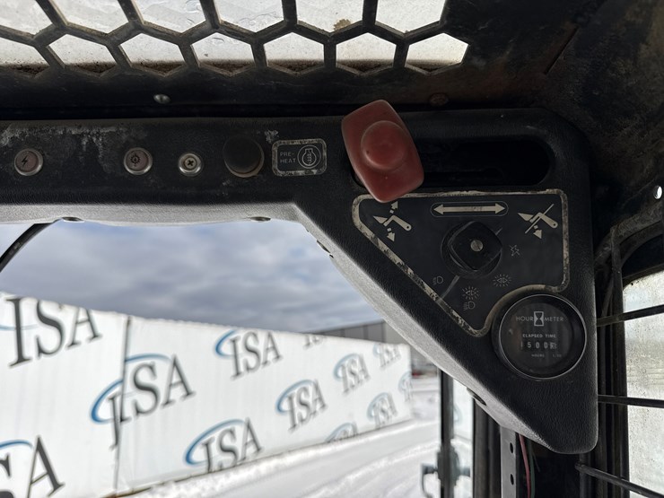 mustang-940-image-46