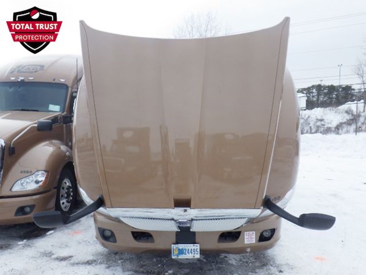 2022-kenworth-t680-image-28