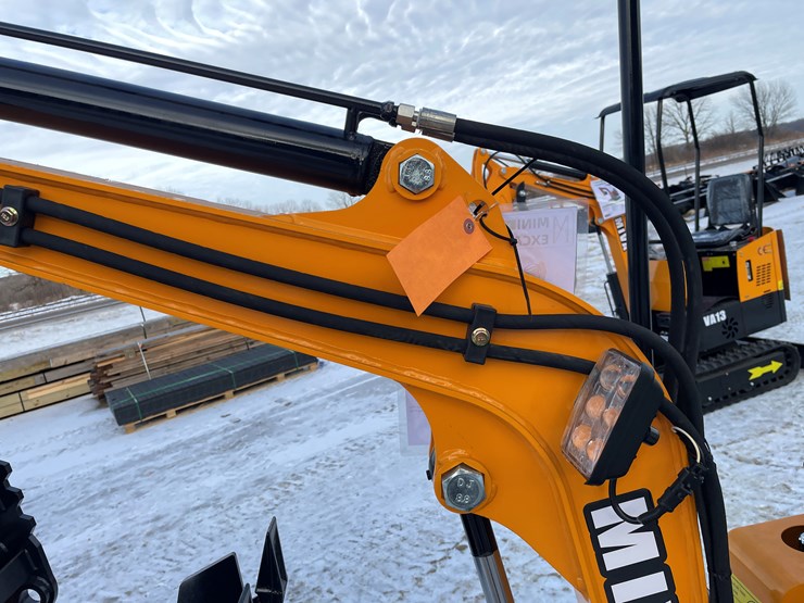 #108-•-miva-va15-mini-excavator-image-28