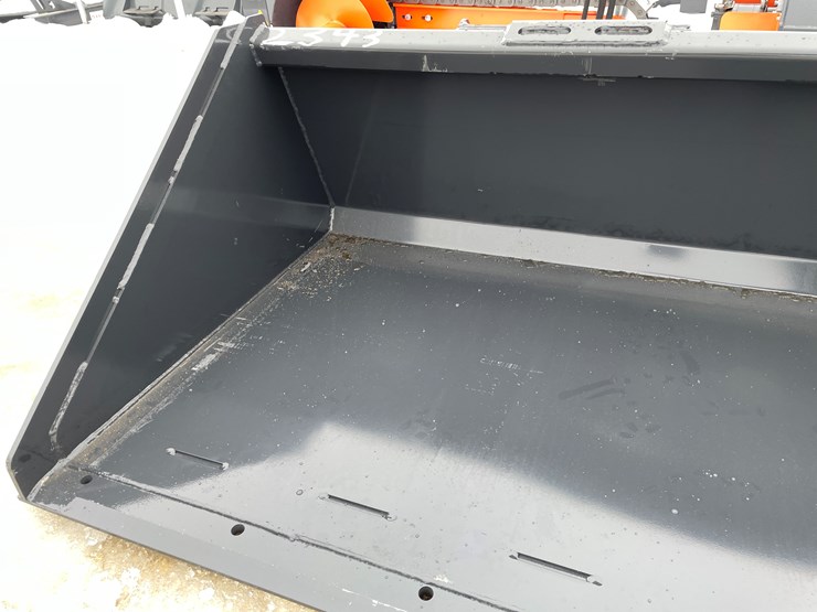 #2343-•-wolverine-universal-mount-track-duty-bucket-image-12