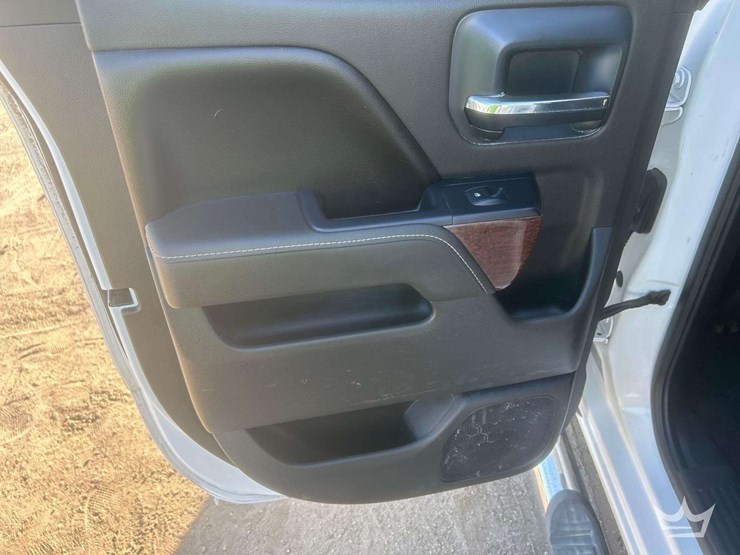 2015-gmc-sierra-1500-image-13