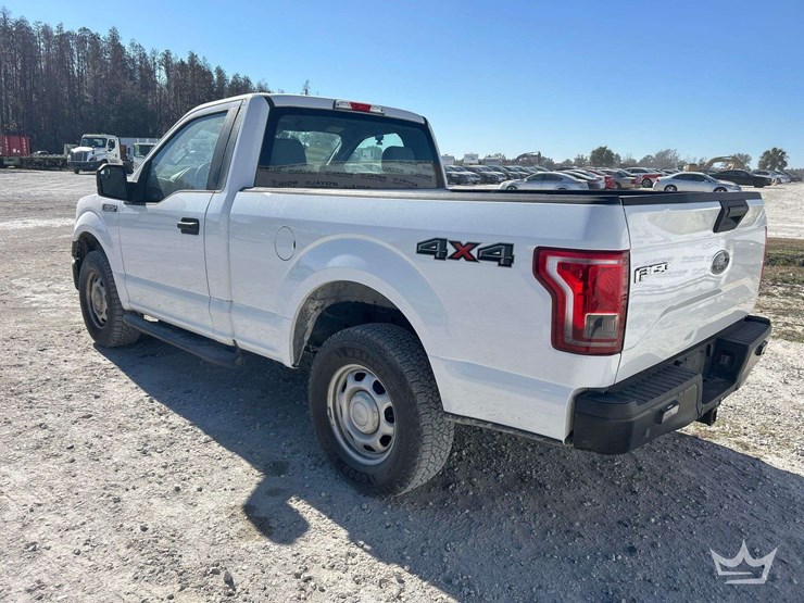 2017-ford-f150-image-4