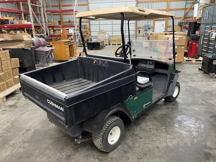 #301-•-cushman-hauler-1200-gas-golf-cart-image-5