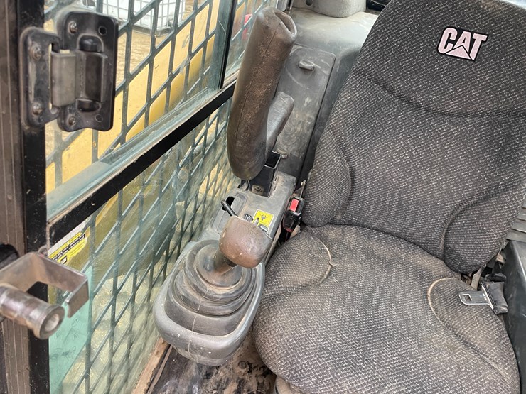 caterpillar-279d-image-61