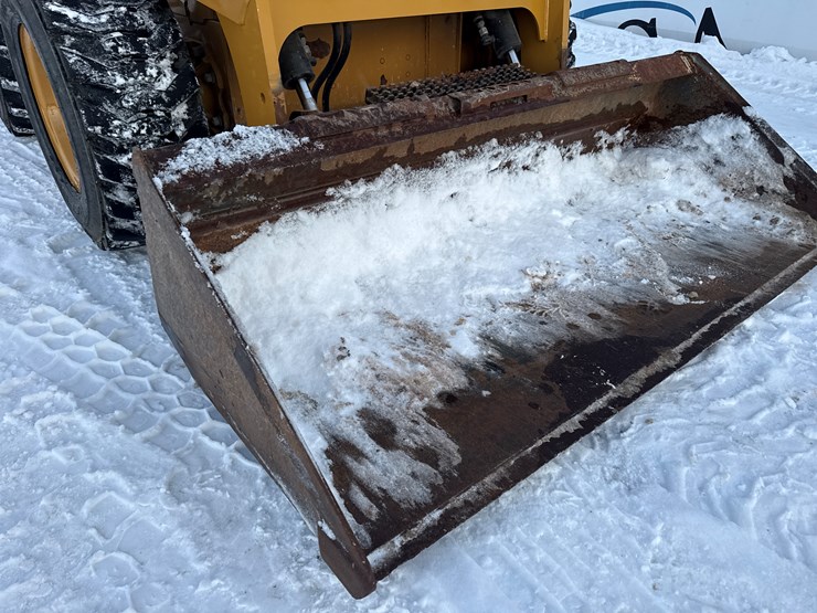 caterpillar-272d2-image-9