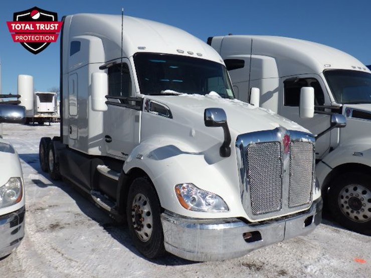 2020-kenworth-t680-image-3