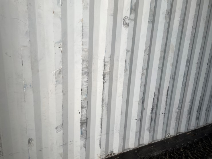 #202-•-40'-high-cube-shipping-container-image-14