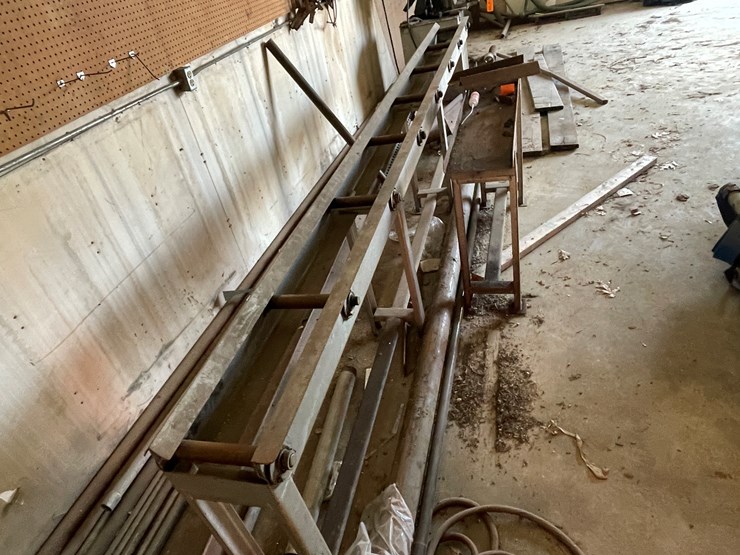 #5917-•-14'-metal-roller-stand-image-2