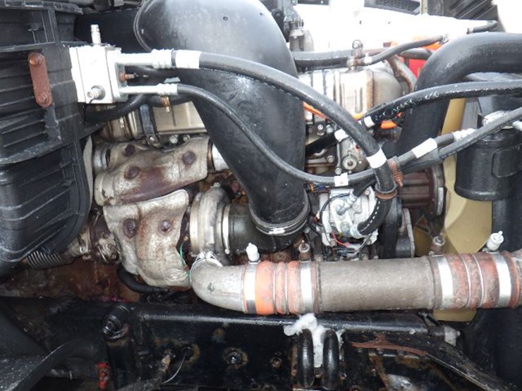 2018-freightliner-cascadia-125-image-26