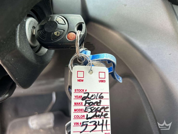 2016-ford-escape-image-28