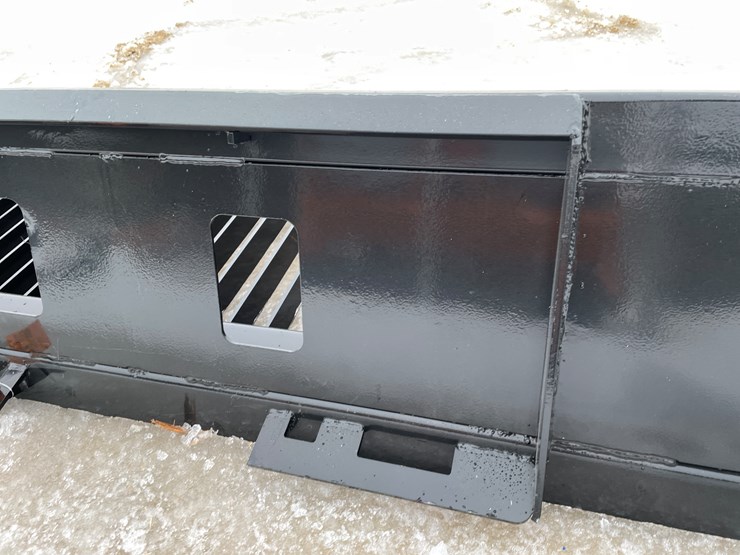 #2336-•-wolverine-skeleton-bucket-image-15