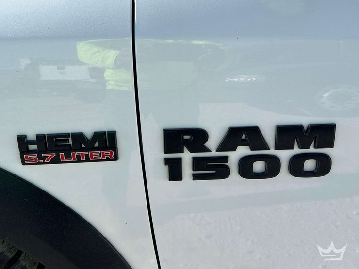 2017-dodge-1500-image-27