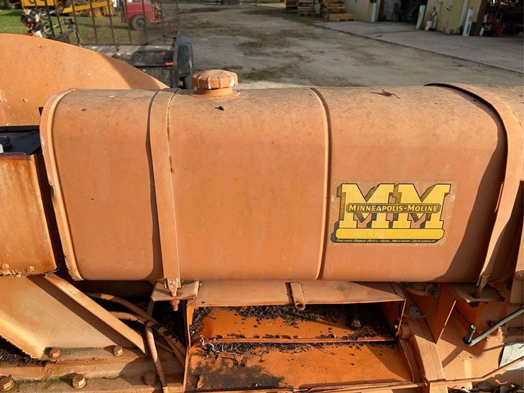 minneapolis-moline-ztu-image-15