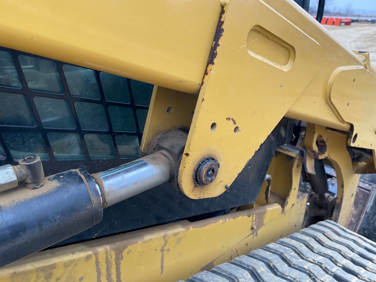 caterpillar-279d-image-18