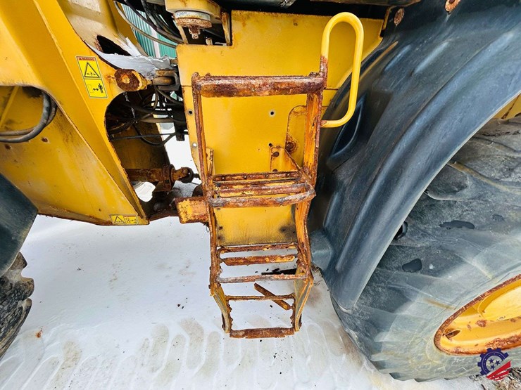 caterpillar-914m-image-67