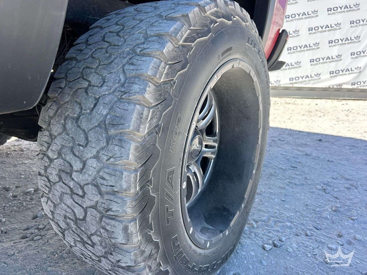 2016-chevrolet-silverado-1500-image-23