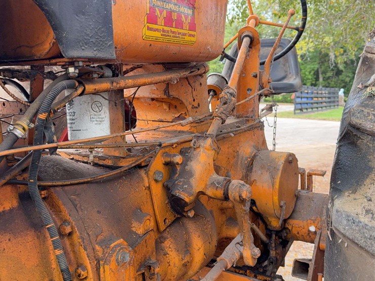 minneapolis-moline-diesel-image-38