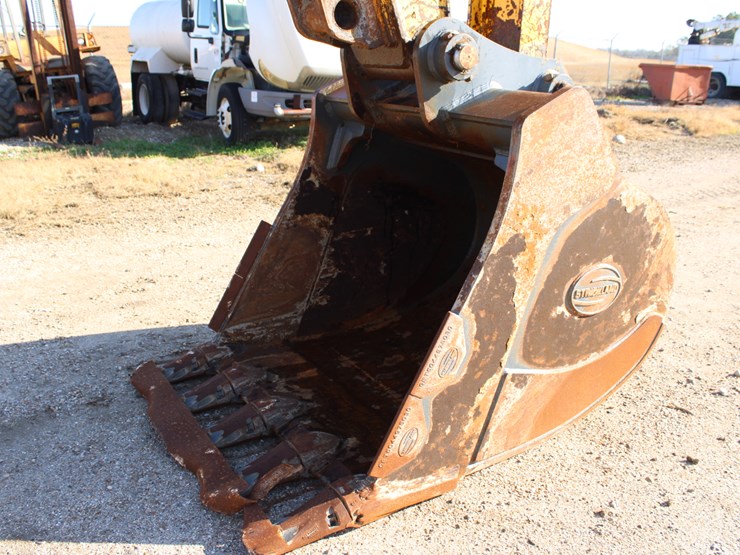 2013-kobelco-sk350-image-7