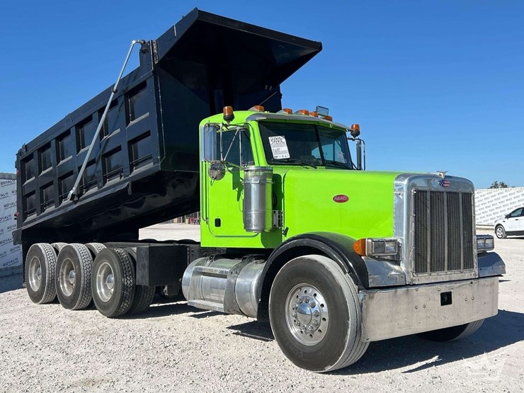 2004-peterbilt-357-image-2