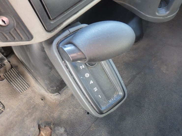 2014-international-durastar-4300-image-13