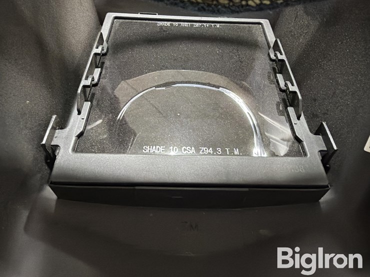 miller-millermatic-255-pulsed-mig-welder-w/apparel-&-accessories-image-19