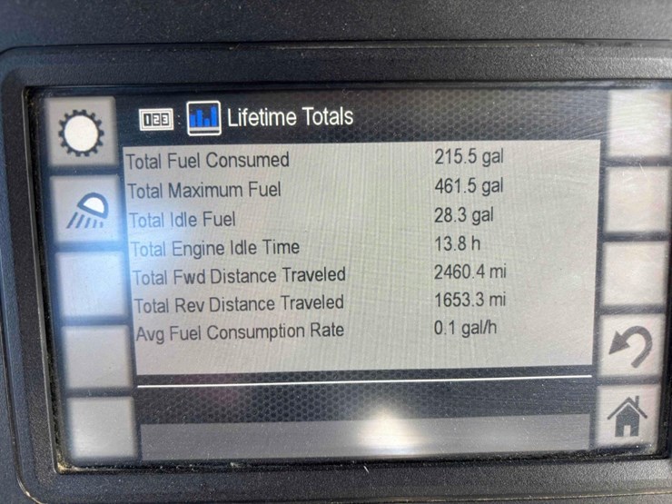 2020-caterpillar-d8t-image-32