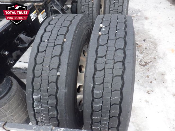 2022-kenworth-t680-image-10