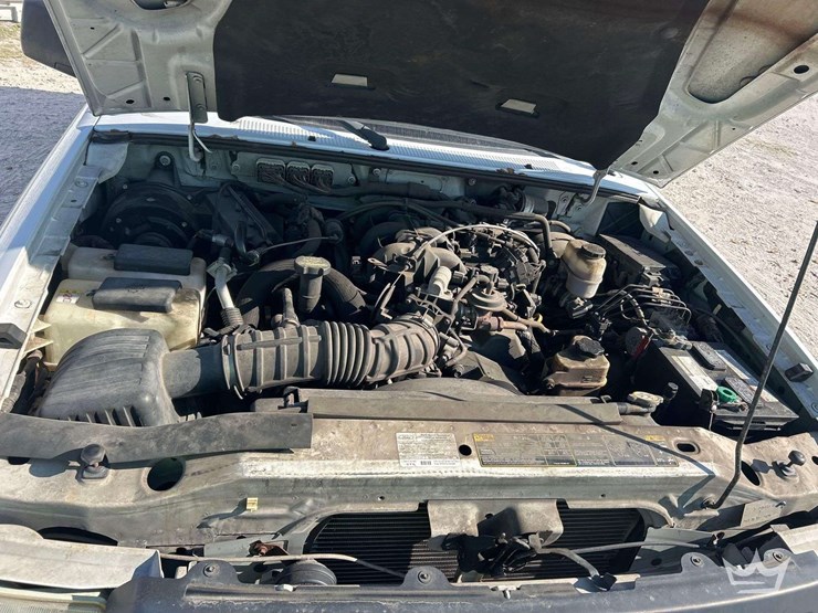 2011-ford-ranger-image-9