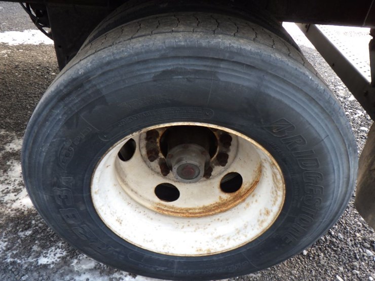 2018-strick-van-image-11