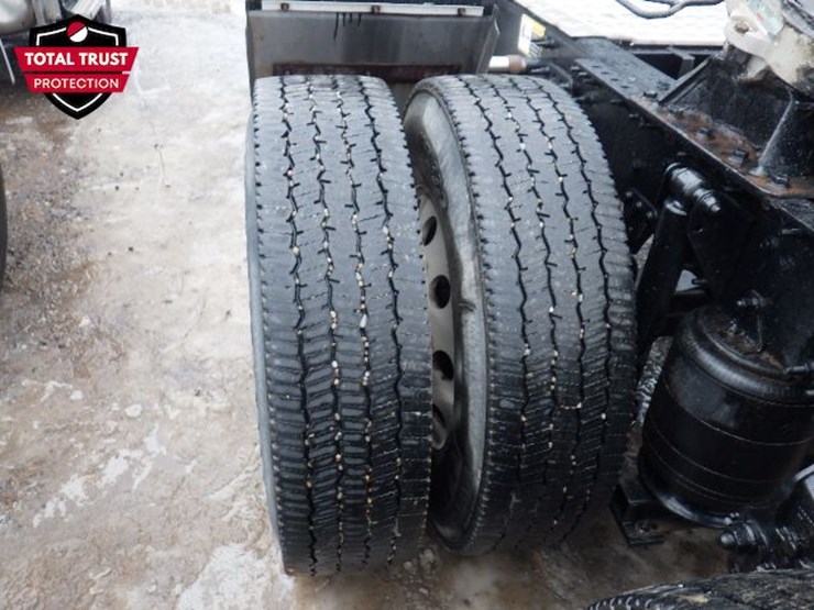 2023-mack-anthem-image-15