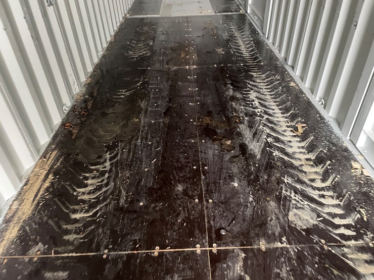 #200-•-40'-high-cube-multi-door-shipping-container-image-14