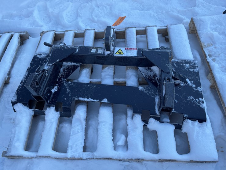 #2348-•-wolverine-3-point-quick-tach-hitch-image-2