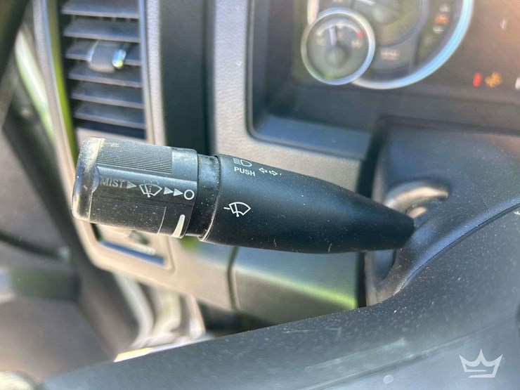 2017-dodge-1500-image-14