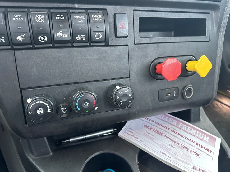 2019-international-12-image-35