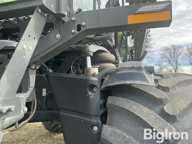 2023-fendt-rogator-937h-self-propelled-dry-fertilizer-spreader-image-10