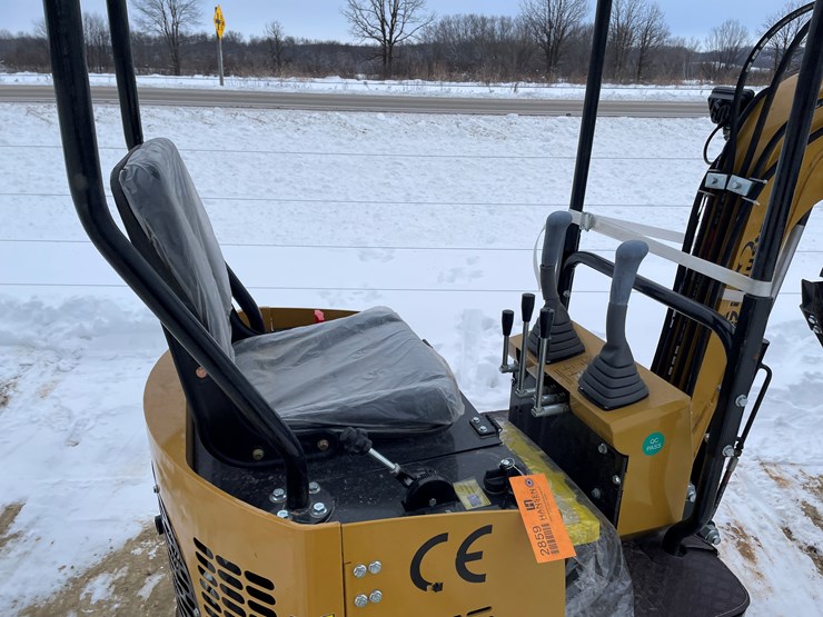 #106-•-new-cfg-industrial-mini-excavator-image-24