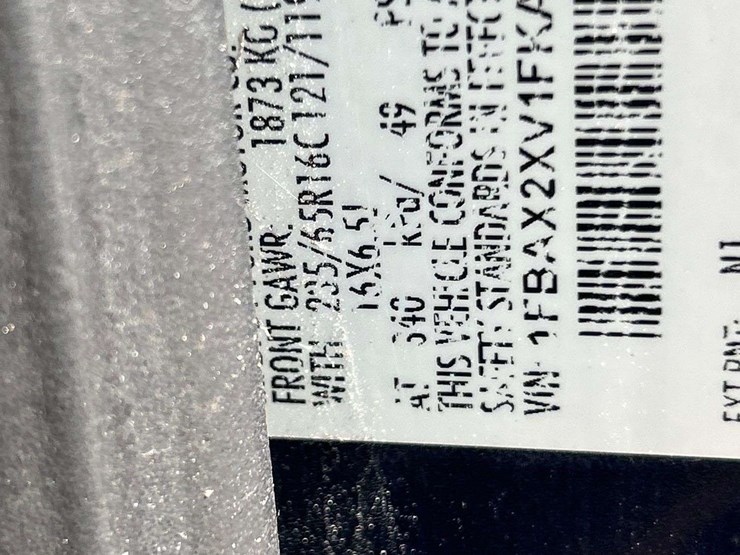 2015-ford-transit-image-5