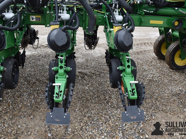 2022-john-deere-1775nt-image-20