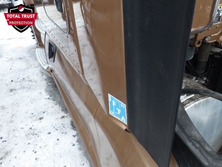 2022-kenworth-t680-image-19