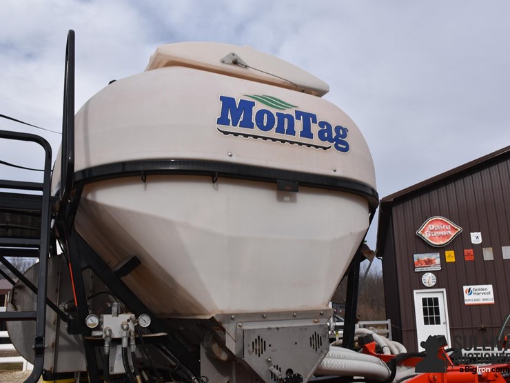 2012-kuhn-krause-gladiator-1200-8r30-strip-till-applicator-w/montag-dry-fertilizer-image-16