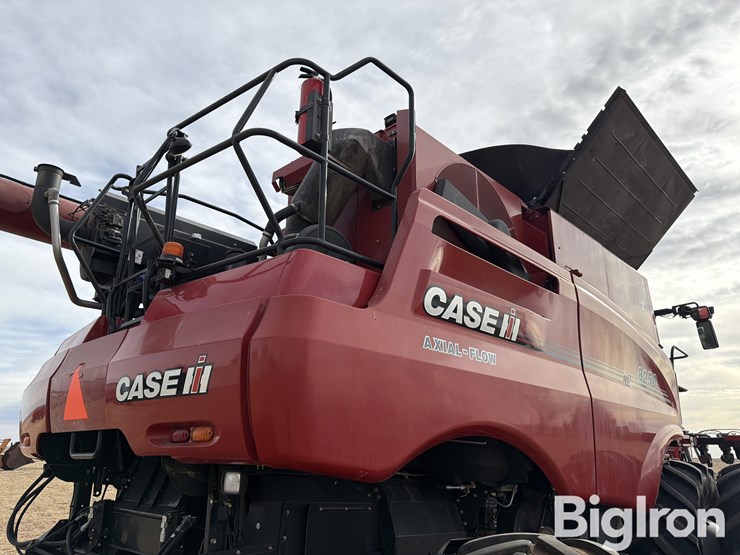 2020-case-ih-8250-image-10