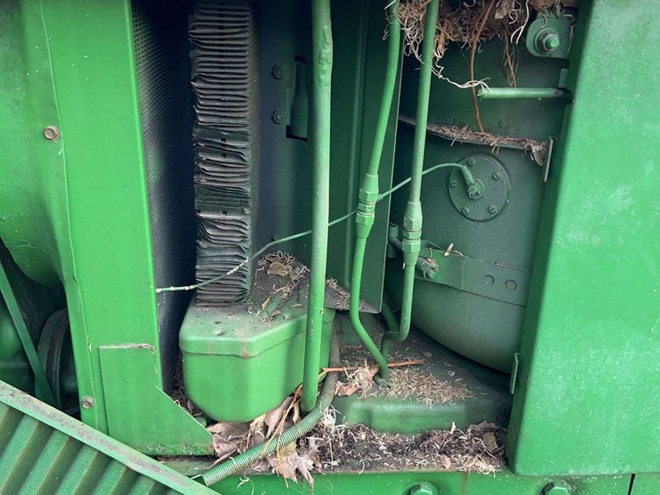 john-deere-3020-image-26