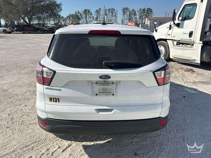 2017-ford-escape-image-21