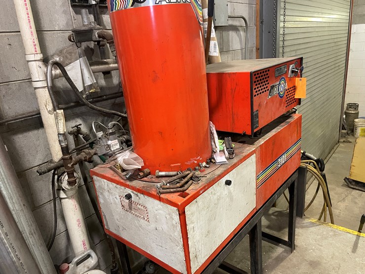 #5993-•-alkota-hot-water-pressure-washer-image-9