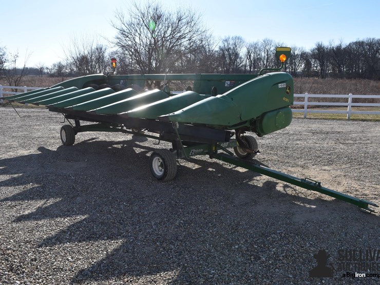 2014-john-deere-608c-image-1